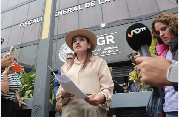 ‘De mujer a mujer’, Grecia Quiroz pide a Sheinbaum que FGR atraiga caso de Carlos Manzo